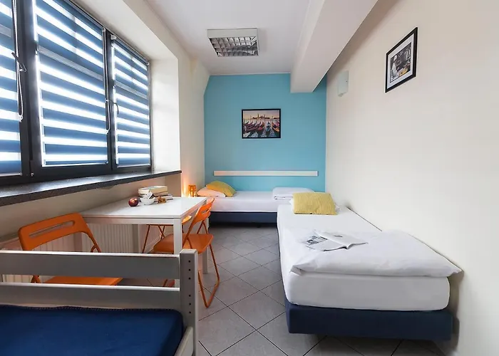 Hello Hostel & Apartments